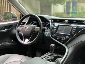 Toyota Camry 2020 - Giá 940tr