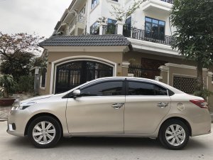 Toyota Vios 2015 - Màu vàng cát, chính chủ gia đình sử dụng