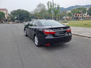 Toyota Camry 2015 - Màu đen, giá tốt