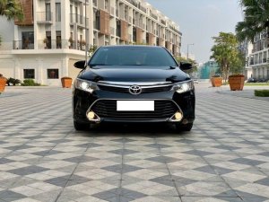 Toyota Camry 2017 - Xe màu đen, siêu mới