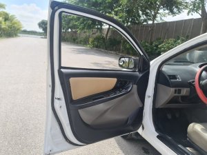 Toyota Vios 2005 - Xe màu trắng giá 112tr