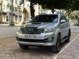 Toyota Fortuner 2015 - Giá xe cực tốt