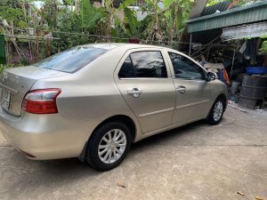 Toyota Vios 2010 - Xe màu bạc