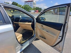 Toyota Vios 2016 - Màu bạc đẹp như mới