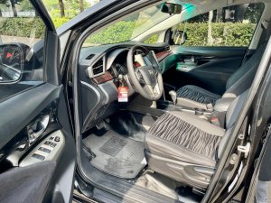 Toyota Innova 2018 - Xe số tự động, màu đen