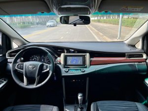 Toyota Innova 2018 - Xe số tự động, màu đen