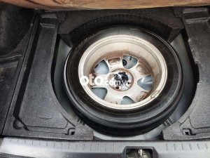 Toyota Vios 2010 - Màu bạc, số tự động