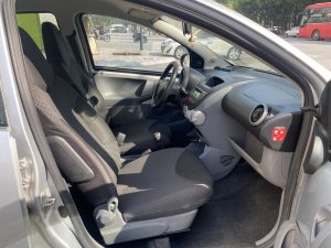 Toyota Aygo 2010 - Cần tiền bán xe gia đình số tự động  