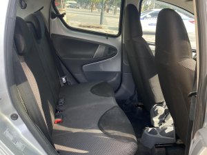 Toyota Aygo 2010 - Cần tiền bán xe gia đình số tự động  