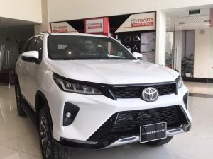 Toyota Fortuner 2022 - Hỗ trợ vay trả góp với hạn mức và lãi suất cực kì hấp dẫn, lên đến 80% giá trị xe