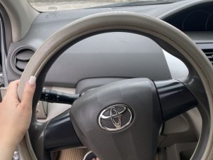 Toyota Vios 2012 - Xe màu bạc, giá 299tr