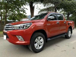 Toyota Hilux 2016 - Màu đỏ, nhập khẩu giá ưu đãi