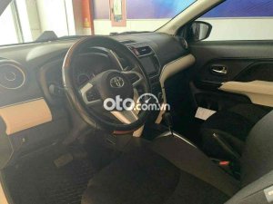 Toyota Rush 2020 - Cần bán lại xe Toyota Rush1.5AT sản xuất năm 2020, màu trắng số tự động, 580tr