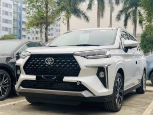 Toyota Veloz Cross 2022 - Giao sớm khu vực Kon Tum