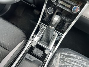 Toyota Veloz Cross 2022 - "Cực sốc" Giao xe sớm nhất- đủ màu- xe nhập nguyên chiếc