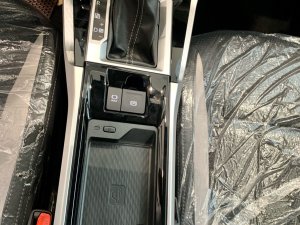 Toyota Veloz Cross 2022 - Xe nhập giá 648tr