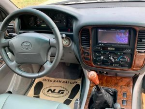 Toyota Land Cruiser Prado 2002 - Màu hồng phấn, số sàn 2 cầu