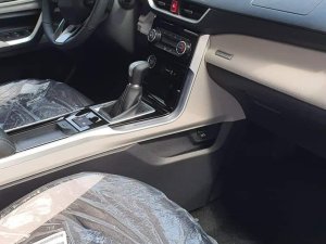 Toyota Veloz Cross 2022 - Giao ngay