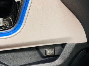 Toyota Veloz Cross 2022 - Ưu đãi đặc biệt, bao hồ sơ khó kèm nhiều quà tặng hấp dẫn. Liên hệ ngay