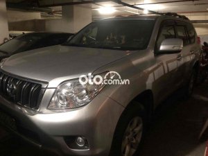 Toyota Land Cruiser Prado 2012 - Màu bạc, xe nhập