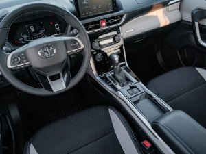 Toyota Veloz Cross 2022 - Giao ngay tháng 8 đủ màu