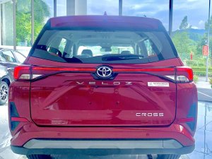 Toyota Veloz Cross 2022 - Giá lăn bánh, thông số kỹ thuật, ưu đãi T09/2022