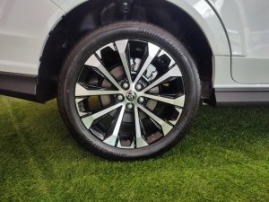 Toyota Veloz Cross 2022 - Giá ưu đãi, lăn bánh tại Lai Châu, thông số kỹ thuật