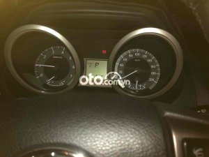 Toyota Land Cruiser Prado 2012 - Màu bạc, xe nhập