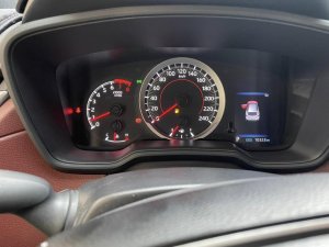 Toyota Corolla Cross 2021 - Màu đen, xe nhập