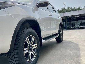 Toyota Fortuner 2022 - Màu trắng