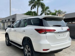 Toyota Fortuner 2022 - Màu trắng