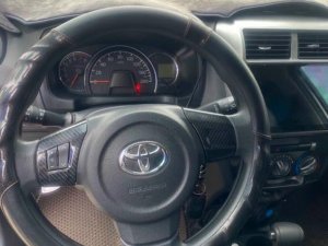 Toyota 2018 - Màu bạc, nhập khẩu nguyên chiếc