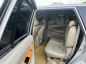 Toyota Innova 2010 - Xe chính chủ sử dụng, biển Hà Nội - Dàn lốp, đăng kiểm dài