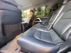 Toyota Land Cruiser 2020 - Bán xe màu đen