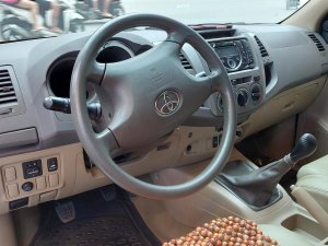 Toyota Fortuner 2009 - Bán xe số sàn một cầu