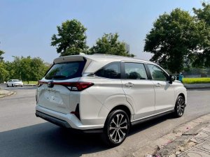 Toyota Veloz Cross 2022 - Sẵn xe giao ngay - khuyến mại khủng