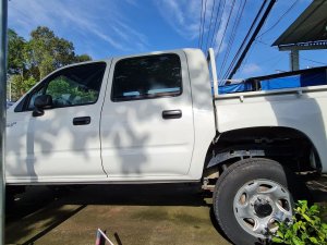 Toyota Hilux 2005 - Màu trắng, nhập khẩu chính chủ giá ưu đãi