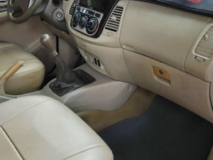 Toyota Innova 2014 - Màu bạc