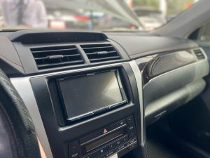 Toyota Camry 2018 - Màu đen, biển SG cực đẹp