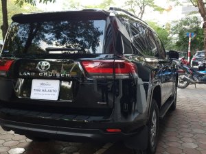 Toyota Land Cruiser 2022 - Xe màu đen, nhập khẩu