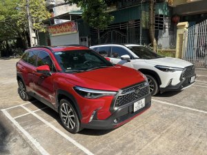 Toyota Corolla Cross 2021 - Xe màu đỏ