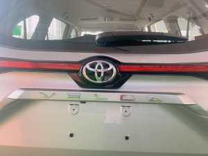 Toyota Veloz Cross 2022 - Tháng 12 nhiều ưu đãi