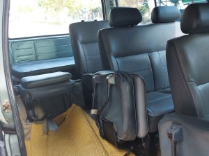 Toyota Hiace 2004 - Giá chỉ 69 triệu, có thương lượng