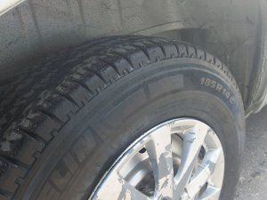 Toyota Hiace 2004 - Giá chỉ 69 triệu, có thương lượng