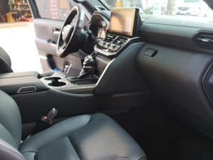 Toyota Land Cruiser 2022 - Xe màu đen, nhập khẩu