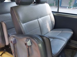 Toyota Hiace 2004 - Giá chỉ 69 triệu, có thương lượng