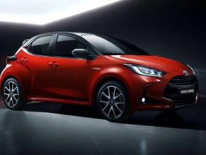 Toyota Yaris 2022 - Tặng thẻ chăm sóc xe, ra biển số đẹp