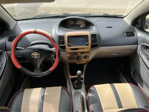 Toyota Vios 2004 - Xe màu đen, giá cực tốt