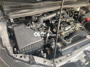 Toyota Innova Gia Đình cần bán  màu bạc 2017 2017 - Gia Đình cần bán innova màu bạc 2017