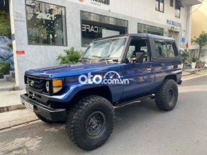 Toyota Land Cruiser 1989 - Xe màu xanh lam, giá chỉ 450 triệu